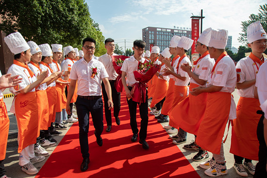 【就业新闻】杰出学子交流会圆满举行!