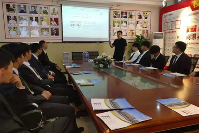 北京这家超好看的餐饮公司来安徽新东方招聘了!