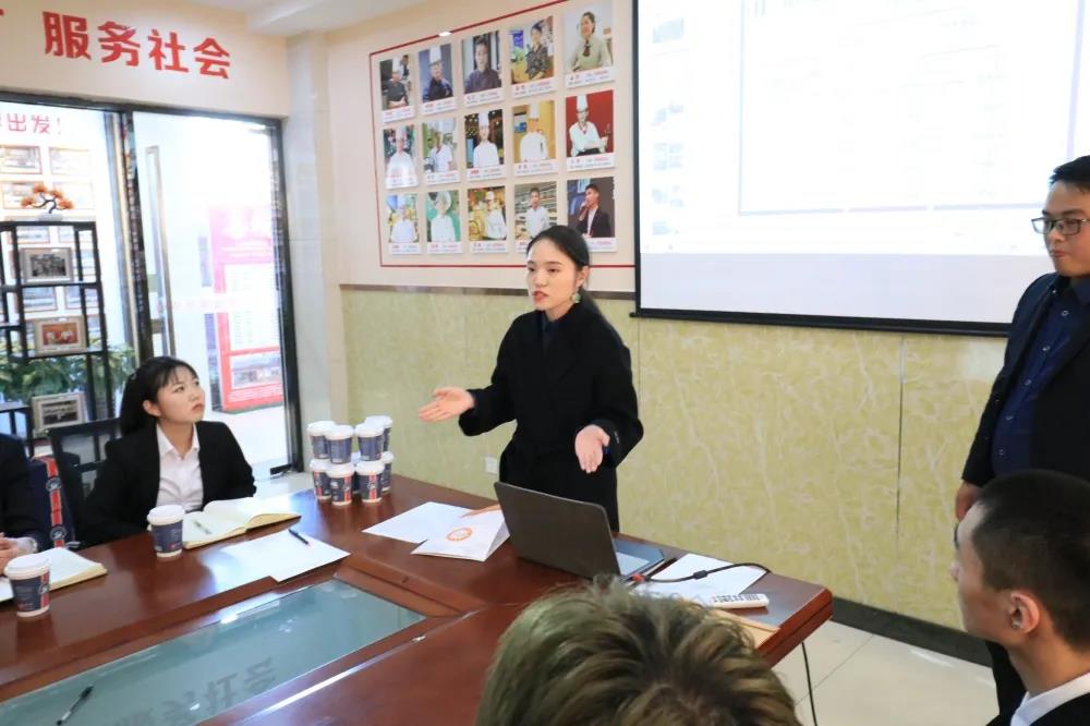 就业动态|栖巢咖啡来我校举行专场招聘会