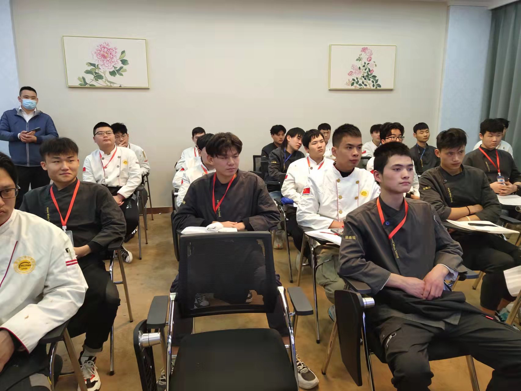 就业动态|煲宫餐饮管理有限公司来我校招聘