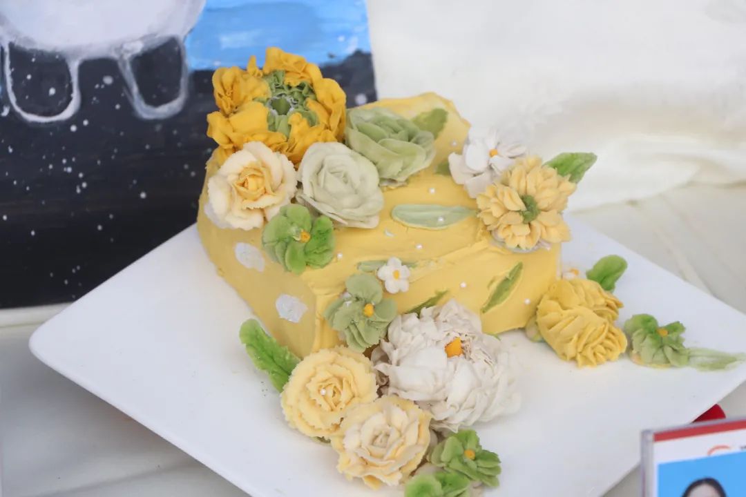 安徽新东方西点展台,学生们的作品超棒!