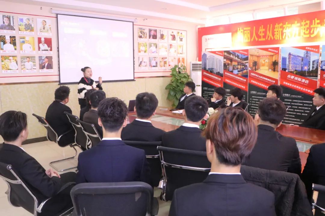 为梦想而来∣安徽新东方专场招聘会