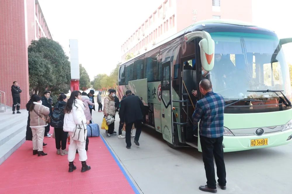 安徽新东方开学啦!带你看看开学报名现场