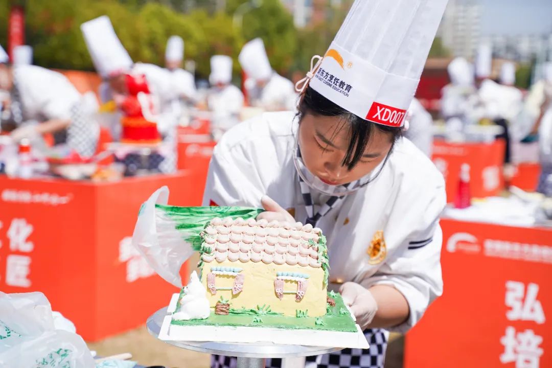 安徽新东方西点艺术蛋糕大赛甜蜜落幕!