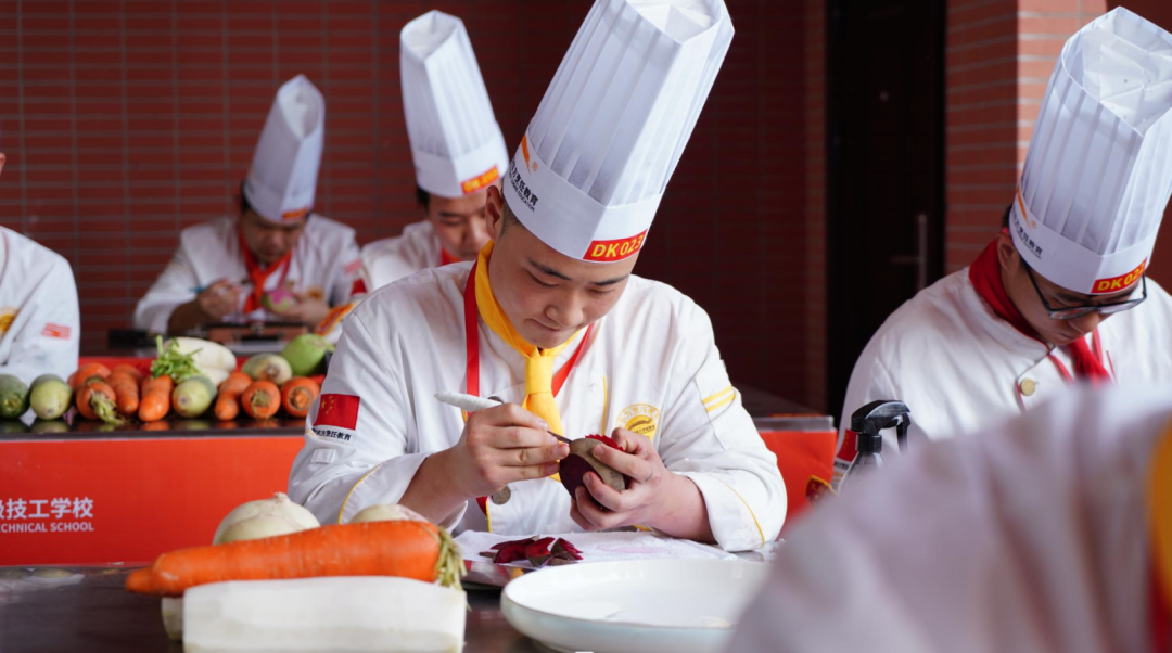 果蔬雕刻大赛 | 指尖上的艺术,视觉上的盛宴